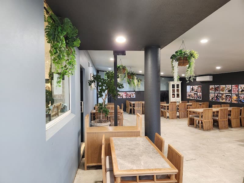 Loin King Cafe