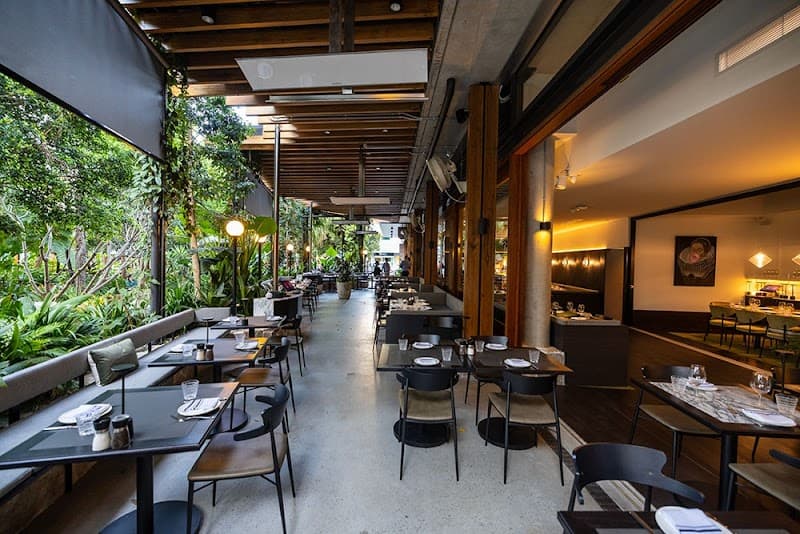 Rich & Rare Restaurant